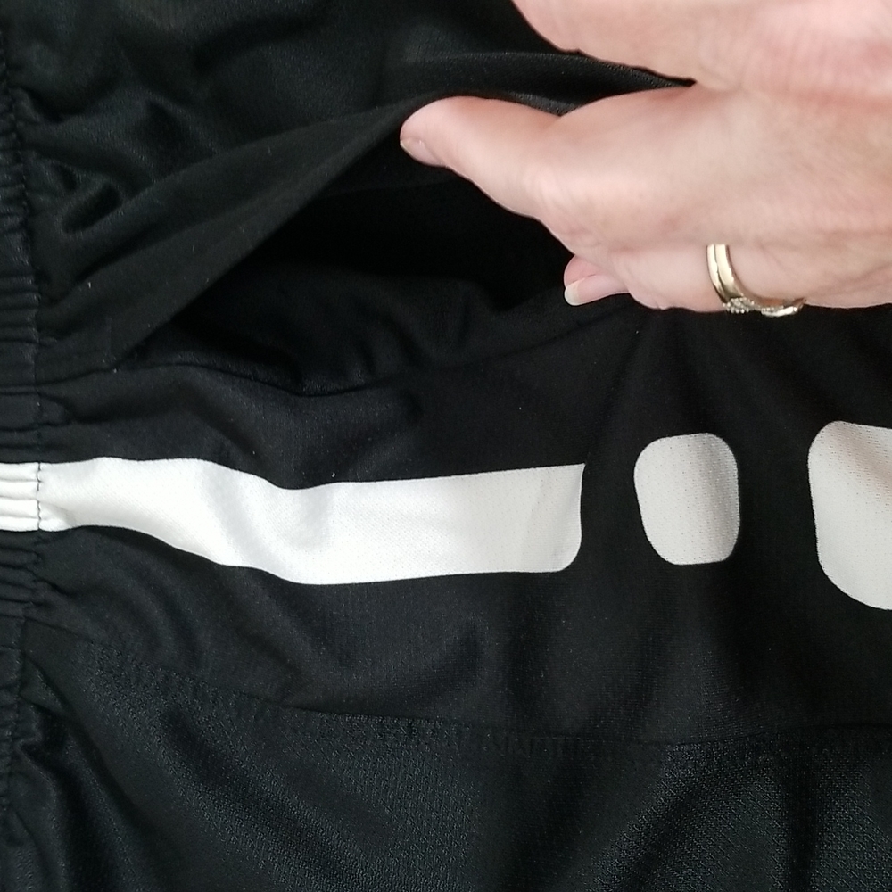 Nike Dri-Fit Boy's Basketball Shorts Black & White Size L with drawstring - Picture 16 of 16